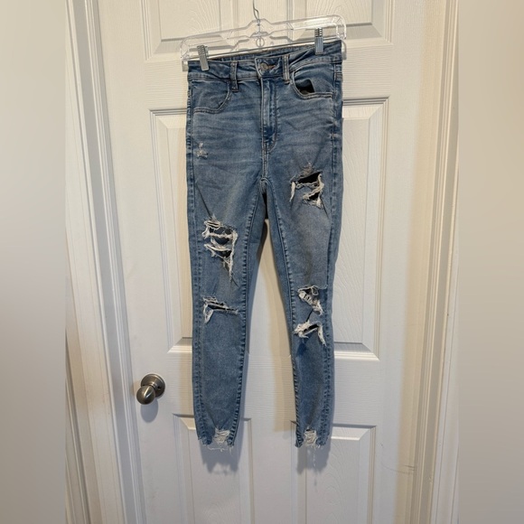 American Eagle Bundle 2 pairs Hi Rise Distressed Jegging Size 2. Light & Medium - Picture 2 of 13